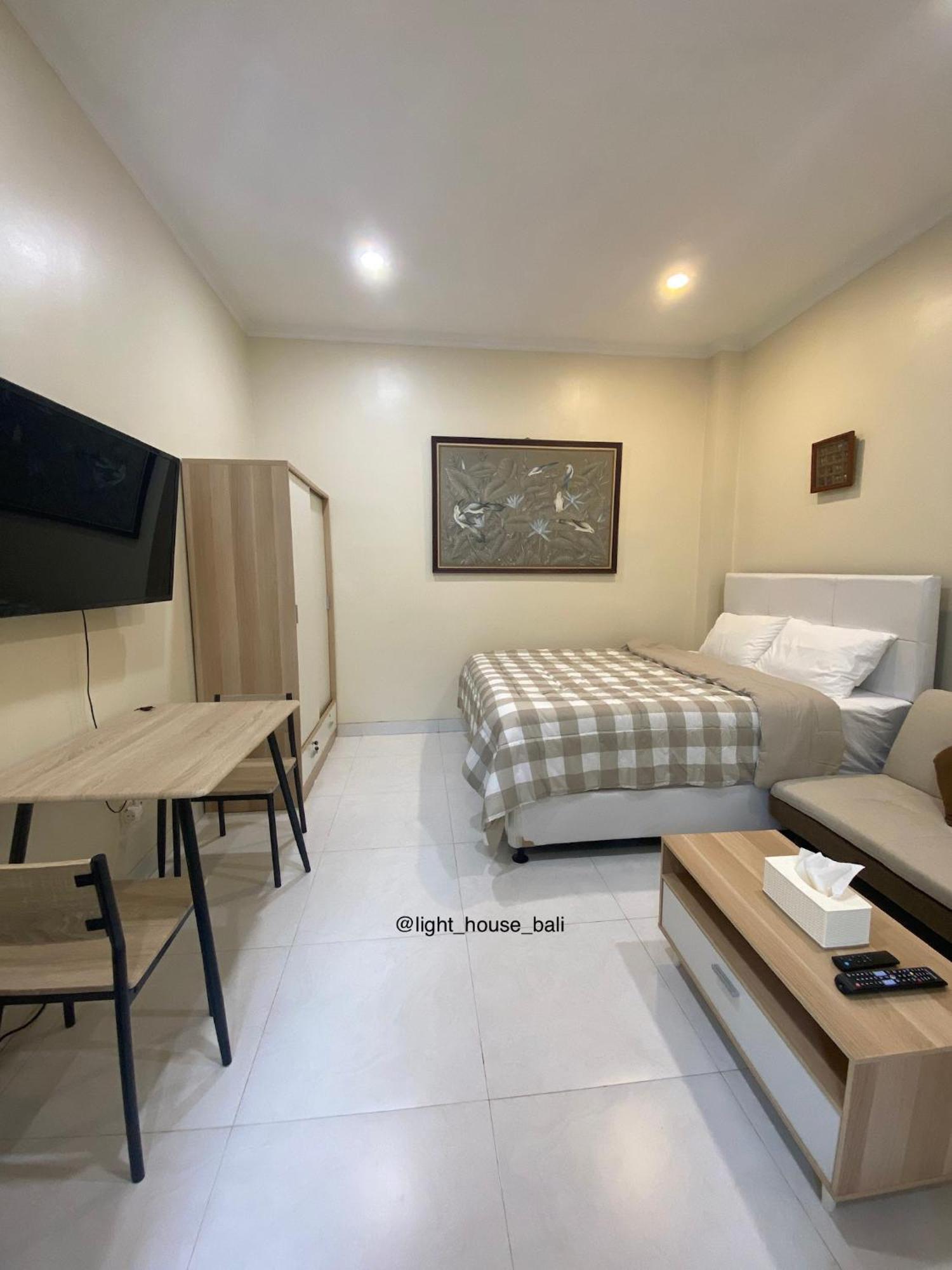 Light House Residence Denpasar  Exterior photo